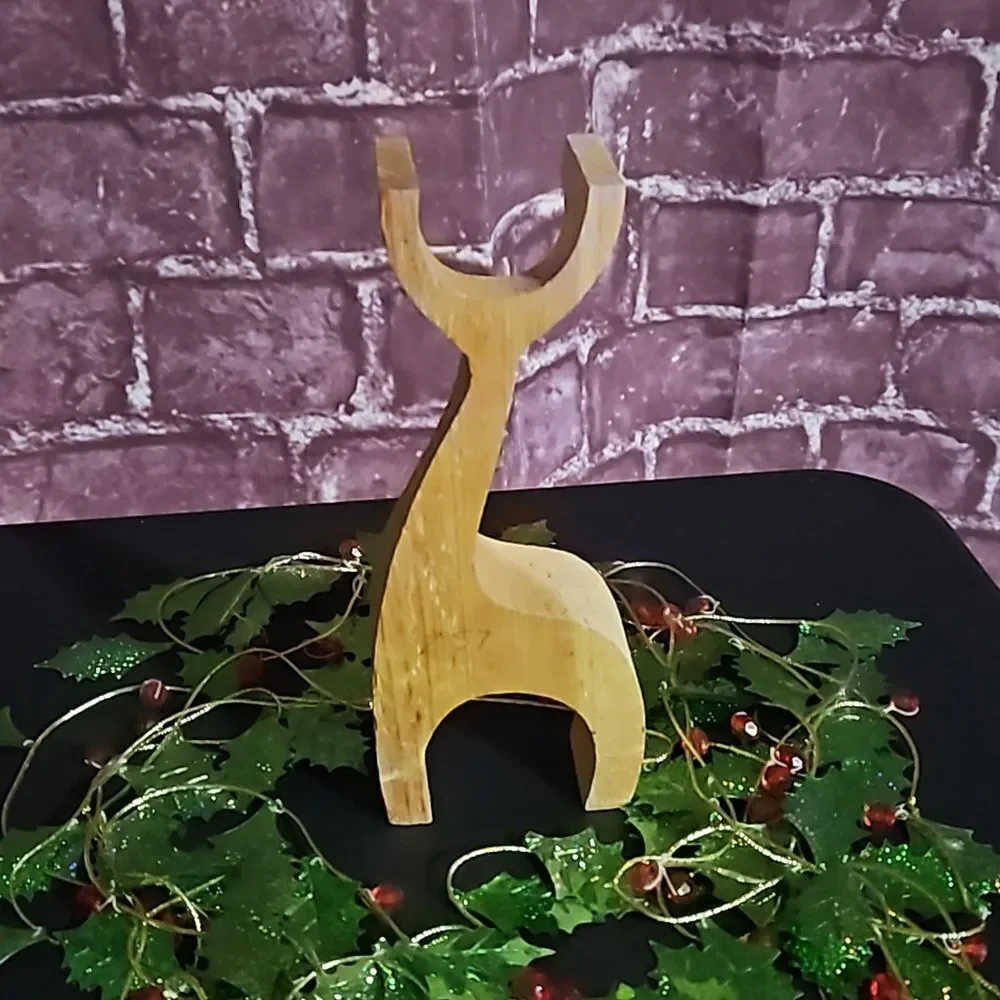 Wood Reindeer Holiday Home Decor